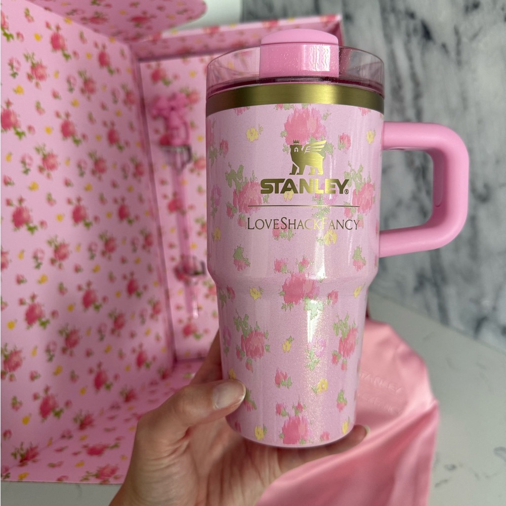 Viral LoveShackFancy x Stanley 20 oz Tumbler in Ibiza Sunset NWT 🎀✨